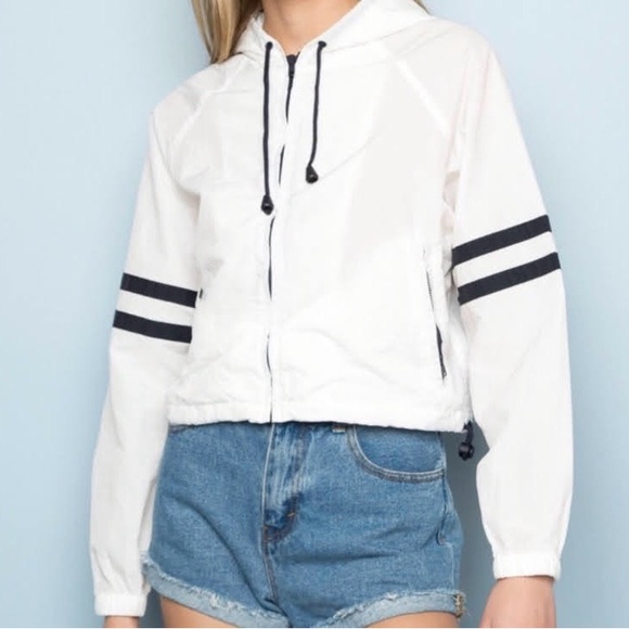 Brandy Melville Jacket - Picture 1 of 5